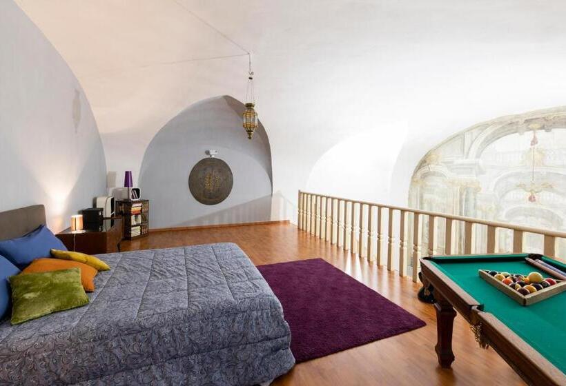 سوییت جونیور لوکس, Home & More Brigida