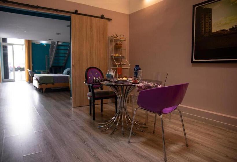 سوییت جونیور با بالکن, Home & More Brigida