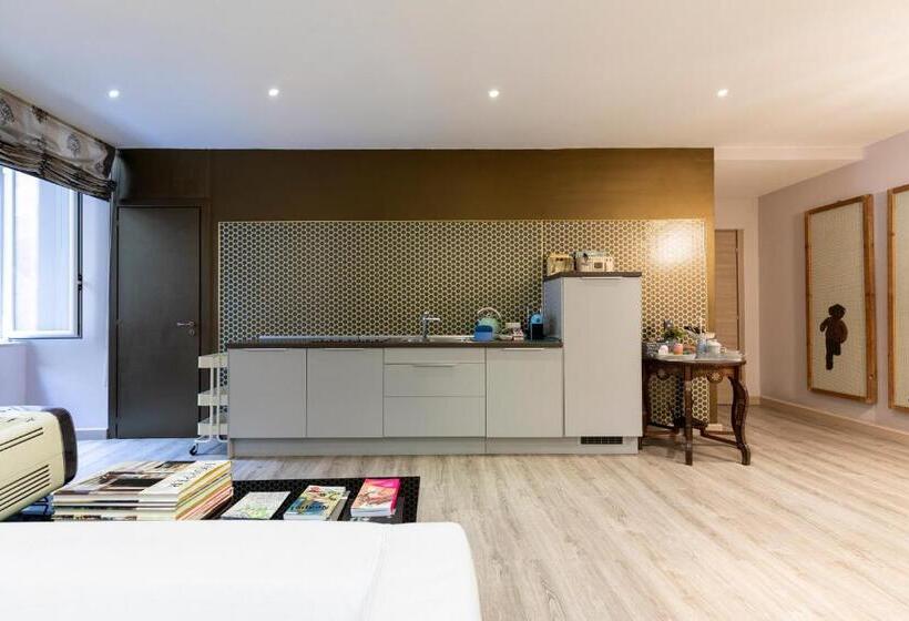 سوییت جونیور لوکس, Home & More Brigida