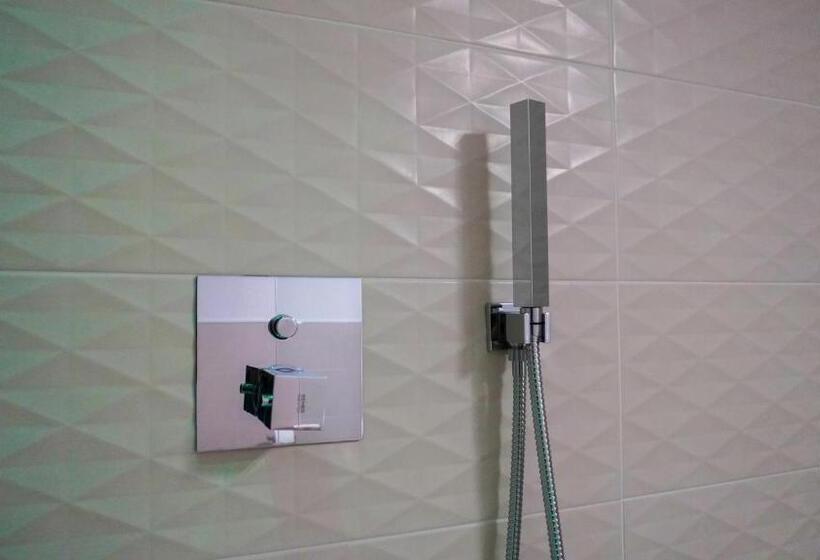 اتاق لوکس, The Platform Rooms