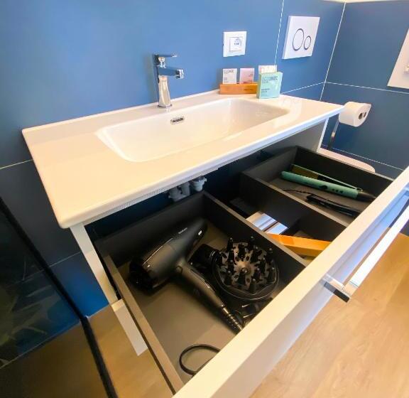 اتاق سوپریور چهار تخته, The Platform Rooms