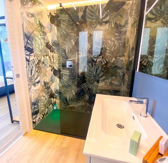 اتاق سوپریور چهار تخته, The Platform Rooms