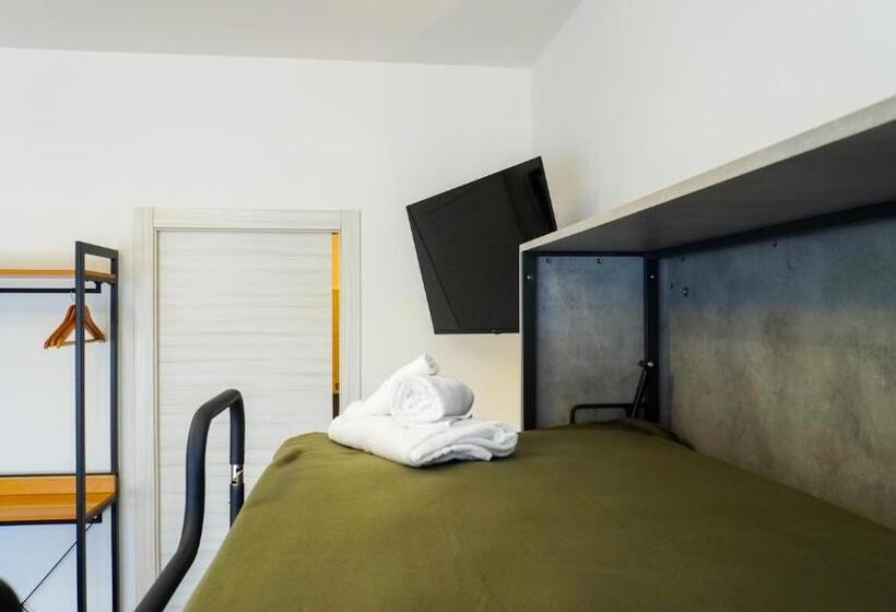 اتاق سوپریور چهار تخته, The Platform Rooms