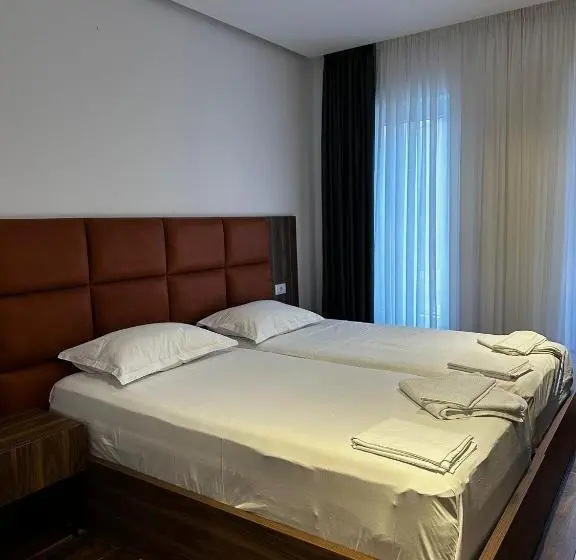 Standard-huone, 4 Stinët