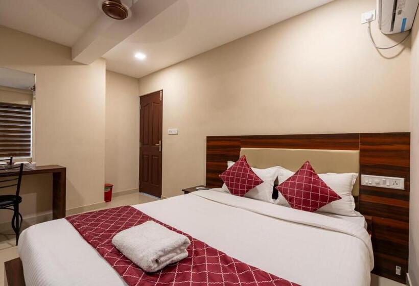 Quarto Deluxe, Daan South Park