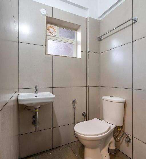 Quarto Deluxe, Daan South Park