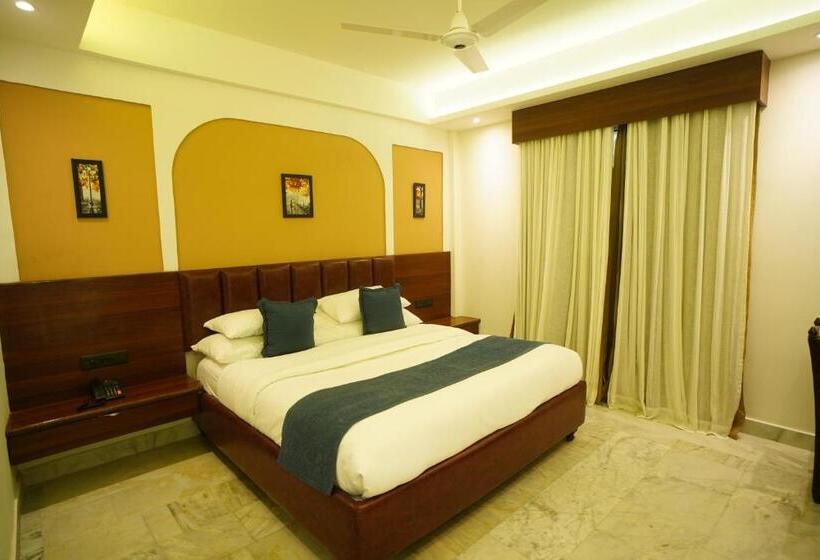 חדר סטנדרט, Prahlad Inn