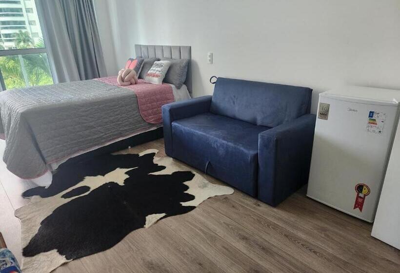 استودیو استاندارد با بالکن, Loft Ilha Pura