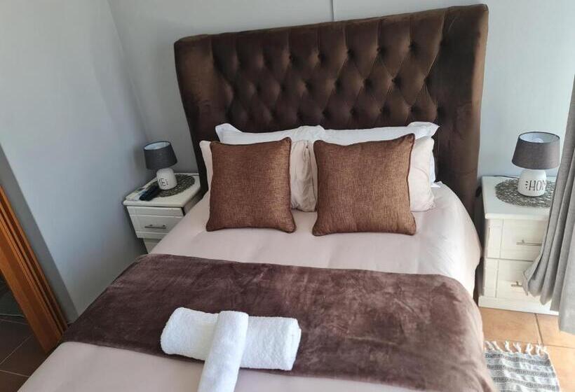 Номер Стандарт, Makati Thata Comfort B&b