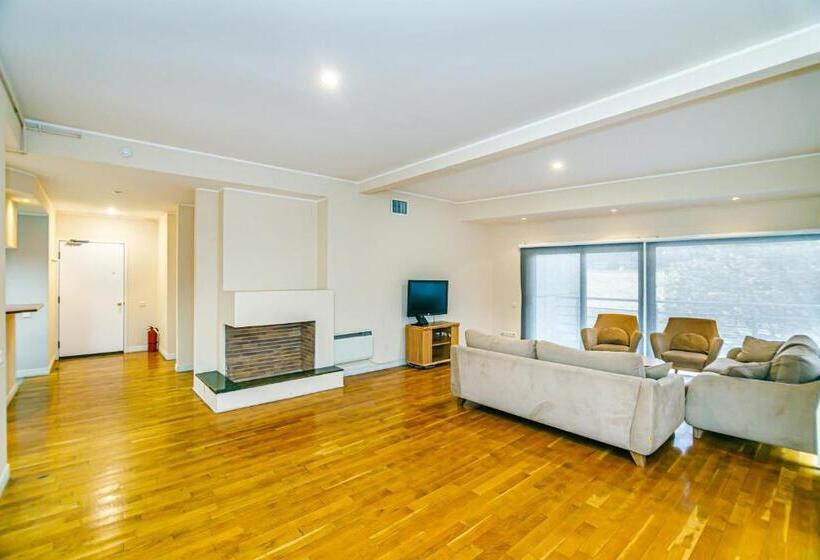 استودیوی استاندارد, Sea View Hotel Apart