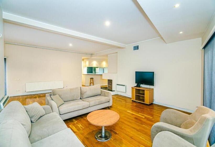 استودیوی استاندارد, Sea View Hotel Apart