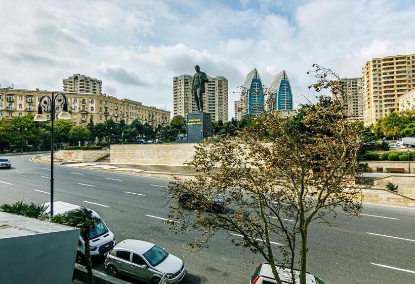 استودیوی استاندارد, Sea View Hotel Apart