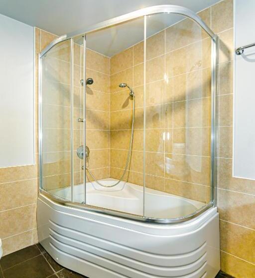 استودیوی استاندارد, Sea View Hotel Apart