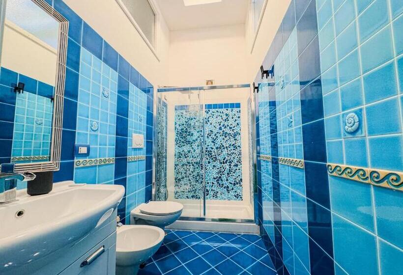 Трехместный Номер Стандарт с Видом, Vanvitelli Palace B&b