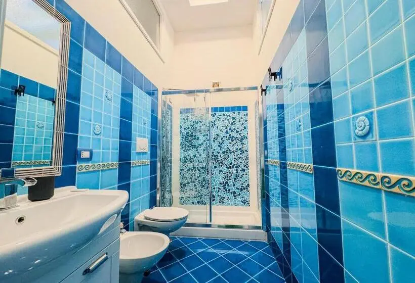 اتاق استاندارد سه تخته با چشمانداز, Vanvitelli Palace B&b