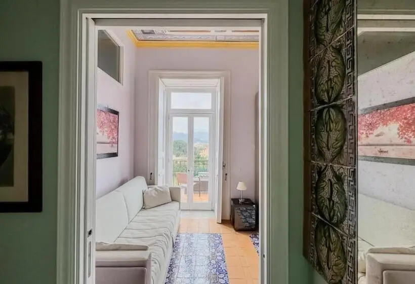 اتاق استاندارد سه تخته با چشمانداز, Vanvitelli Palace B&b