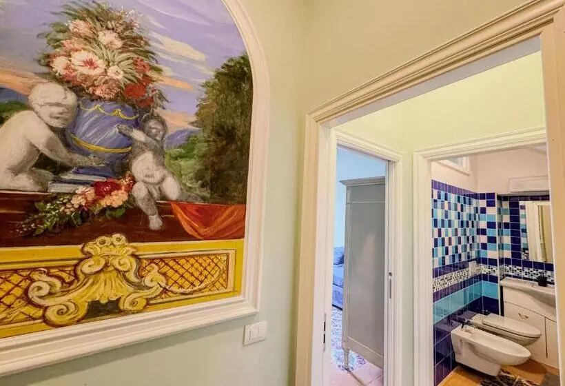 اتاق استاندارد سه نفره, Vanvitelli Palace B&b