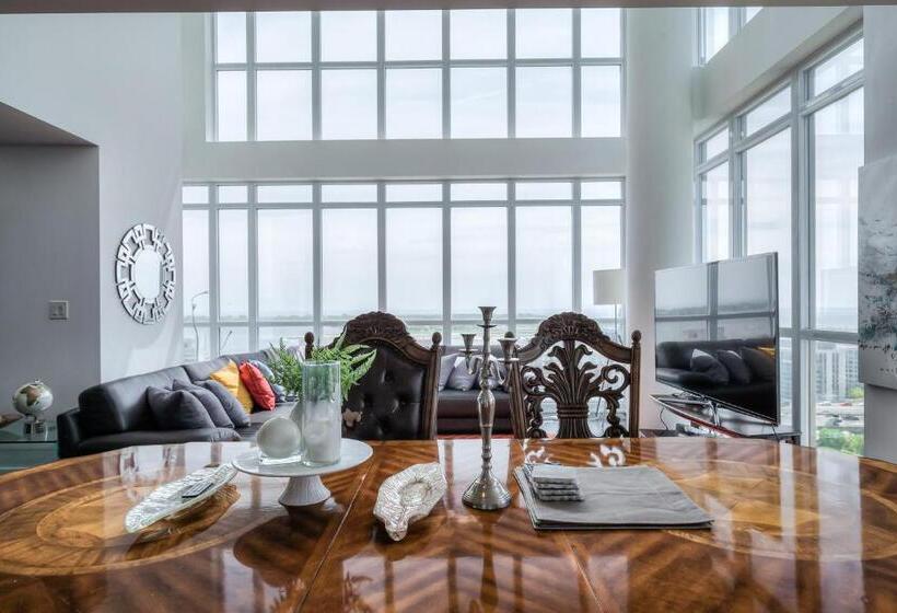 سوییت, Royal Inn