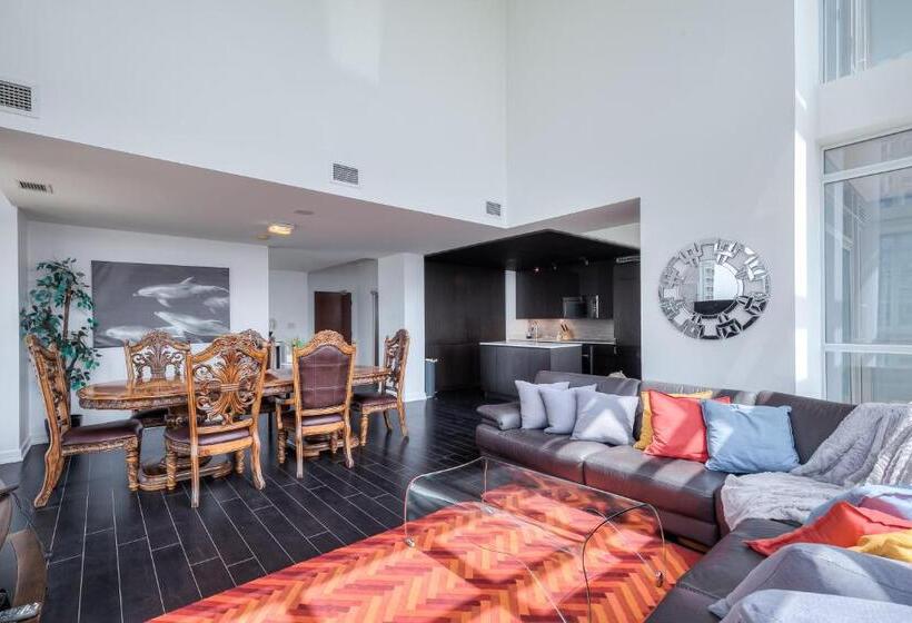 سوییت, Royal Inn