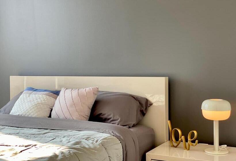 سوییت سوپریور, Royal Inn