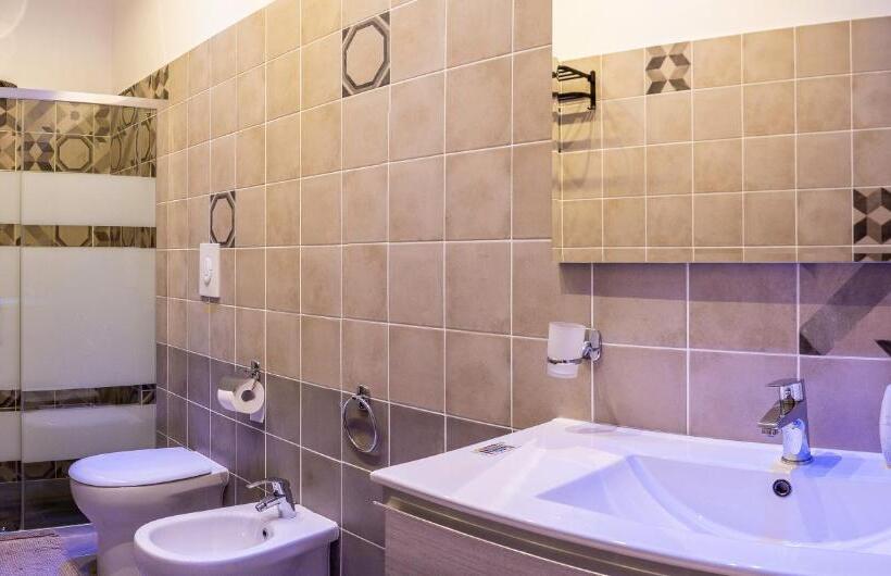 Chambre Standard, Europa Bed