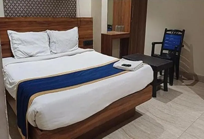 デラックスルーム, Fabhotel Vennela Inn