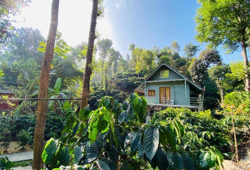 带河湖景观的套房, Falling Water Resort By Travent Mug