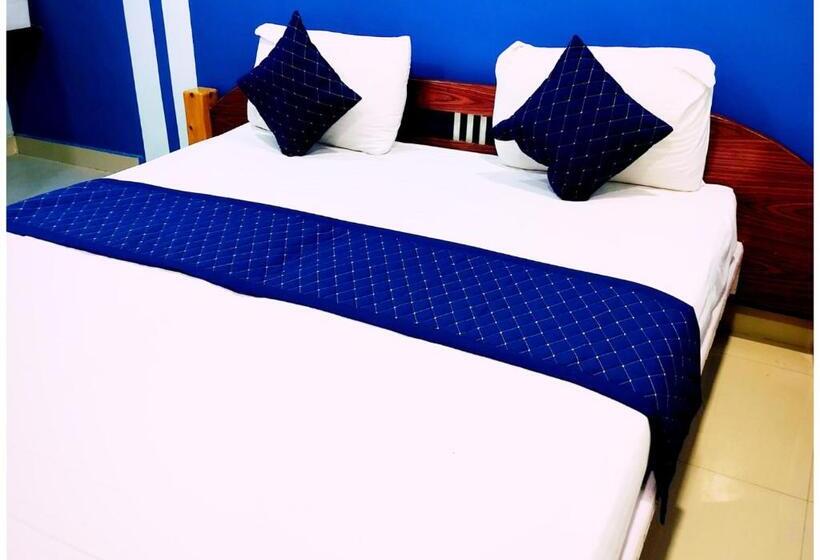 豪华房间, Falling Water Resort By Travent Mug