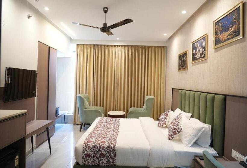 اتاق سوپریور خانوادگی, Acr Luxury