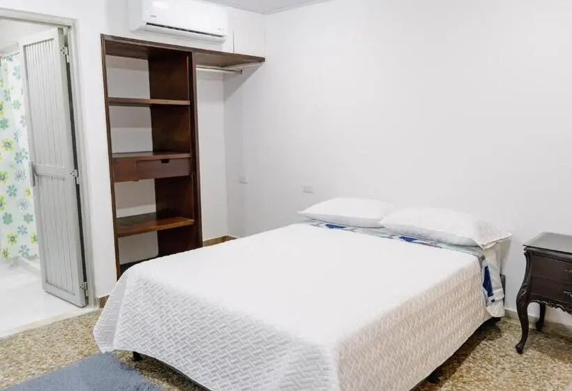 Standard-huone, Ganadero