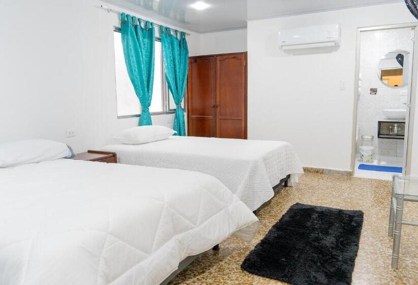 חדר משפחתי, Ganadero