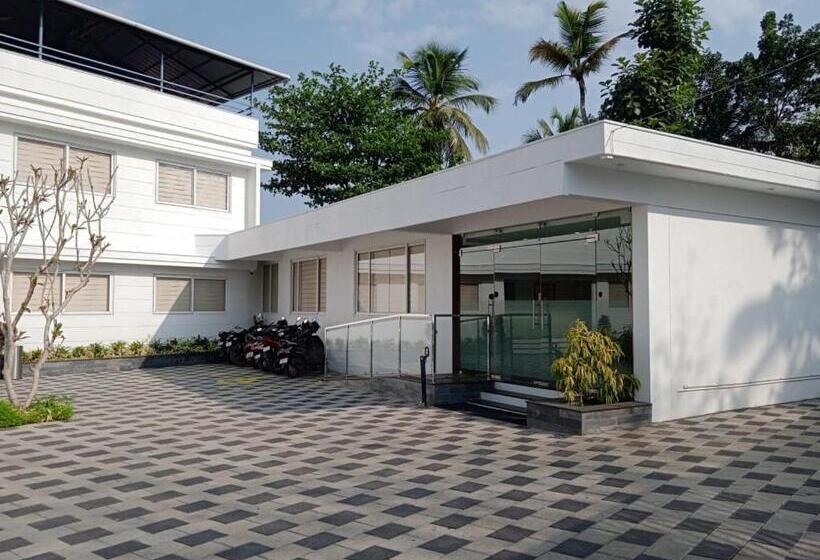 Номер Deluxe, Palazhi