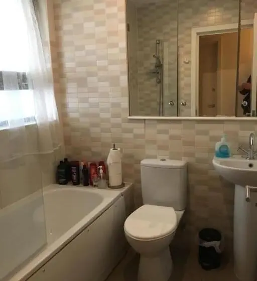 Standard Neljän Hengen Huone Parveke, Sandfield Private Rooms In King S Cross St Pancras