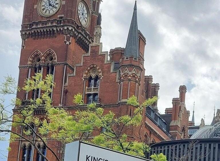 Quarto Quadruple Standart com Varanda, Sandfield Private Rooms In King S Cross St Pancras