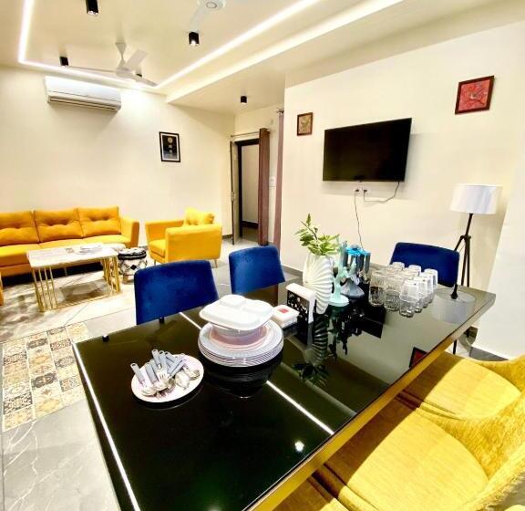 Апартаменты 2 Спальни, The Samaa Homes  By Sas Group