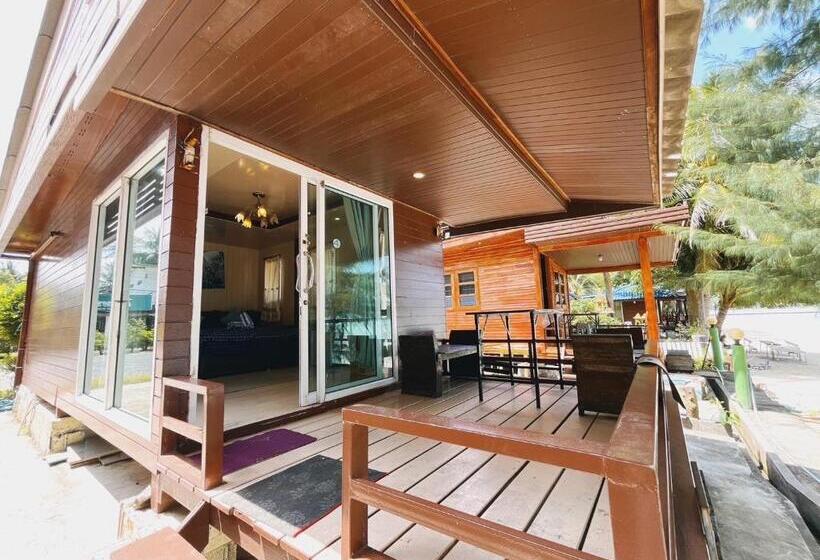 스탠다드 룸 킹사이즈 침대, Wangsarai Resort