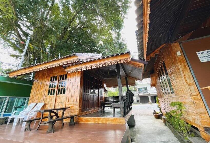 스탠다드 룸 킹사이즈 침대, Wangsarai Resort
