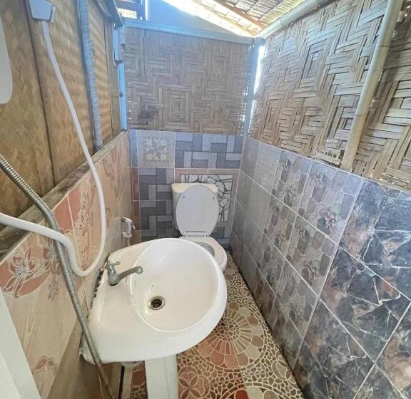 غرفة قياسية, Wangsarai Resort