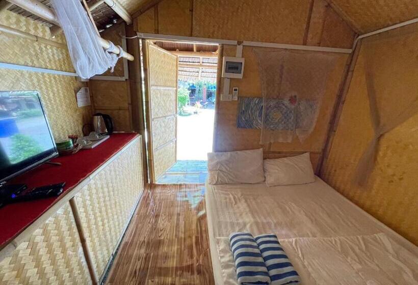 غرفة قياسية, Wangsarai Resort