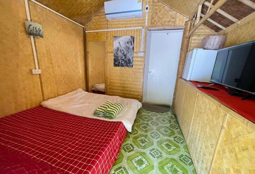 غرفة قياسية, Wangsarai Resort