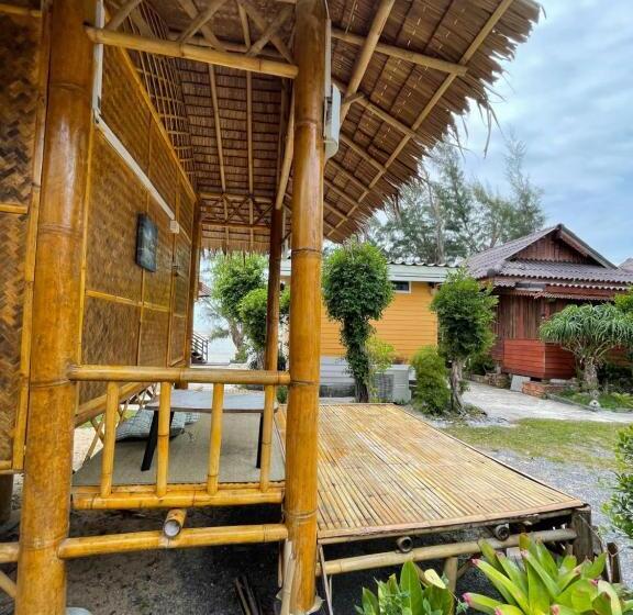 غرفة قياسية, Wangsarai Resort