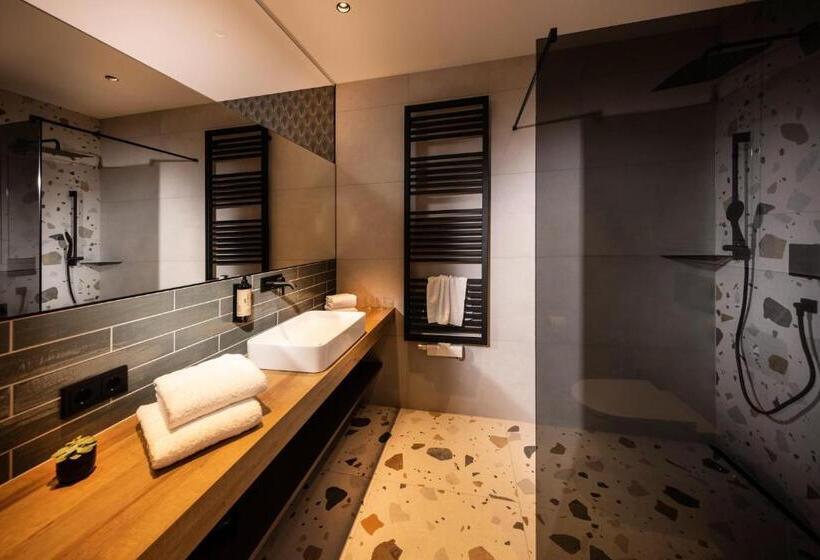 Апартаменты 1 Спальня, Zeit Und Raum Hotel   Self Check In