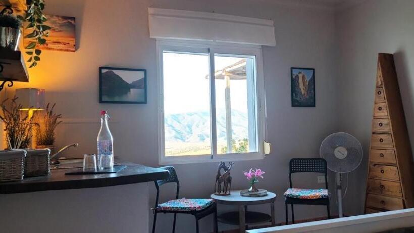 חדר סטנדרט חדר אמבטיה משותף, Casa Ceratonia