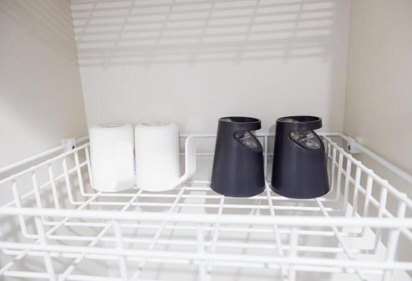 ファミリールーム, Glou Minami Koiwa