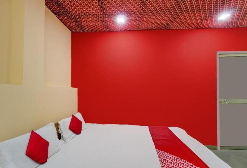 トリプルクラシックルーム, Oyo Flagship Ring & Roses Wedding Paradise