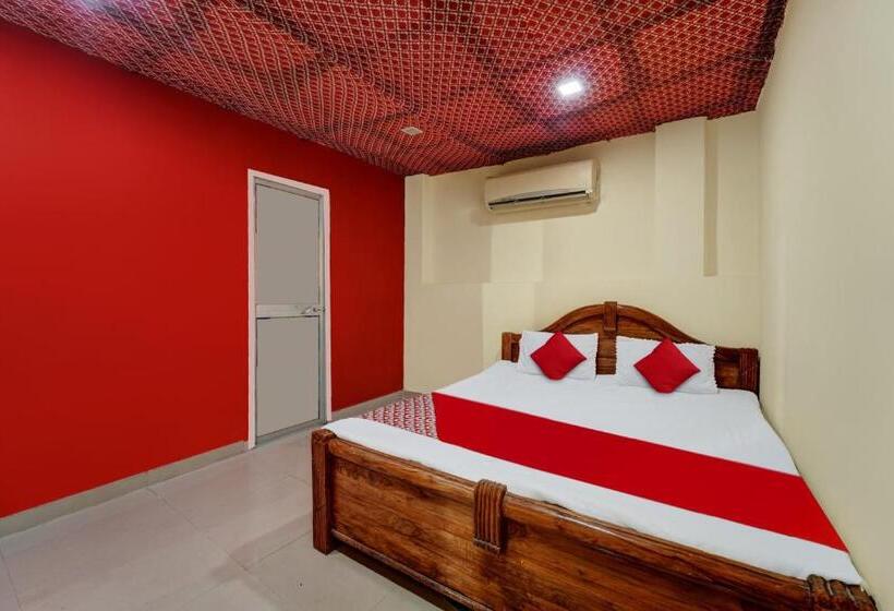 トリプルクラシックルーム, Oyo Flagship Ring & Roses Wedding Paradise