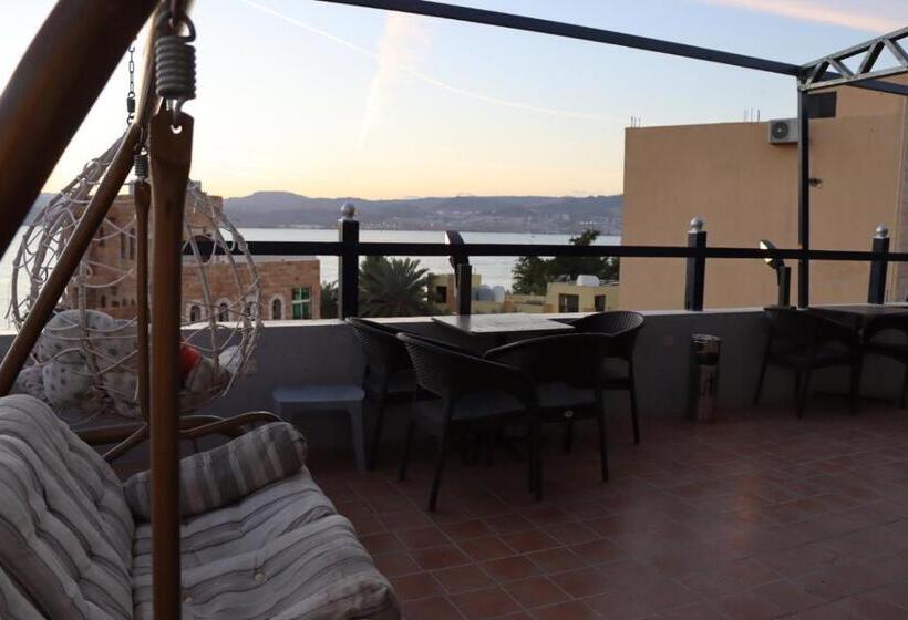 اتاق استاندارد سه نفره, Sejan