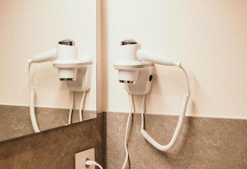 ガーデンビューデラックスルーム, Gio Leo Guest House