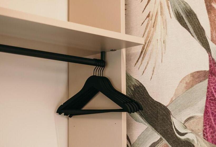 Номер Deluxe Вид на Сад, Gio Leo Guest House
