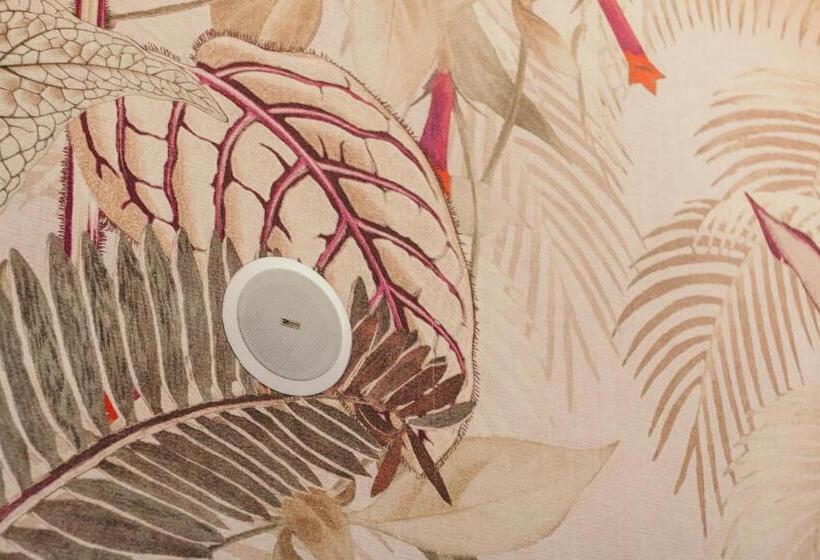 ガーデンビューデラックスルーム, Gio Leo Guest House